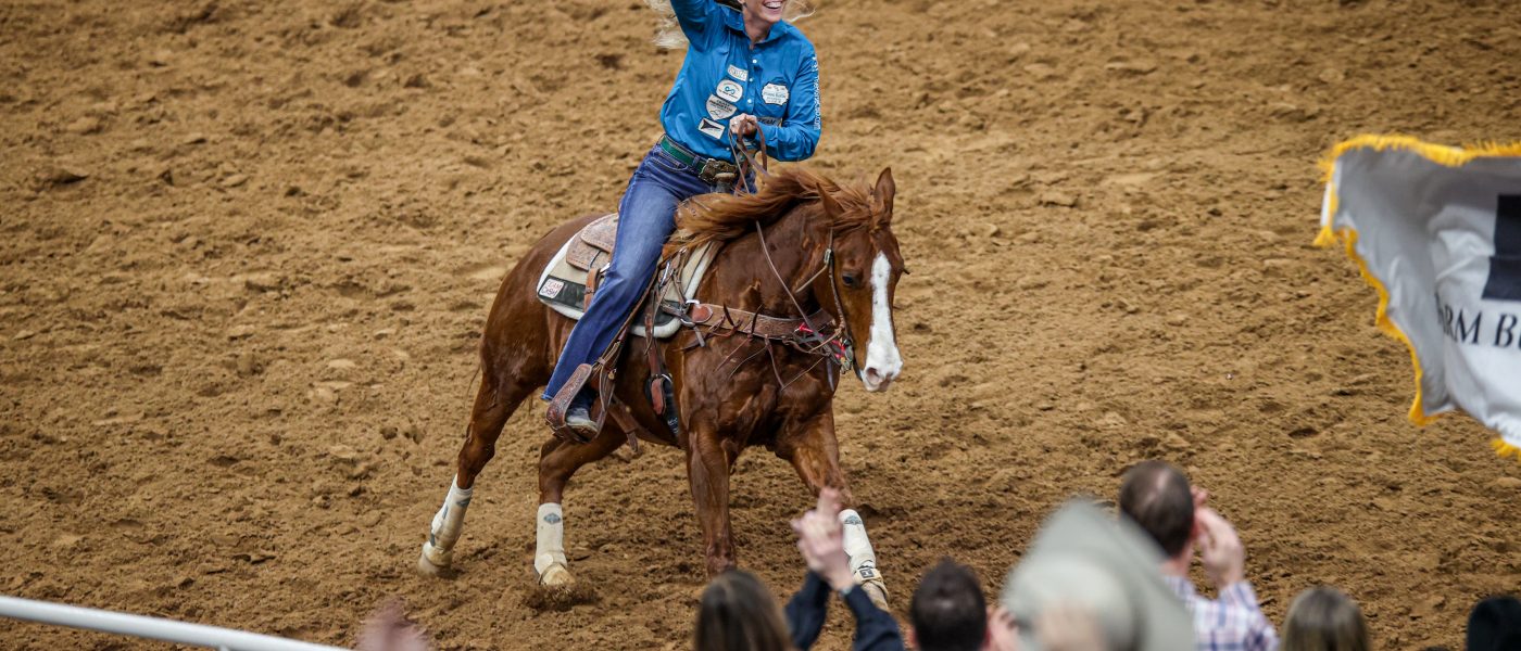 Shai Schaefer's name is going in the history books at the San Antonio Stock Show & Rodeo with a 1.5-second breakaway run.