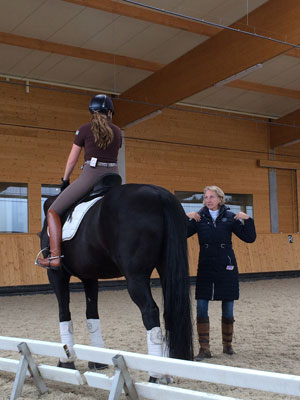 15-Clinic-at-Hof-Börnsen-with-Manuela-Keller