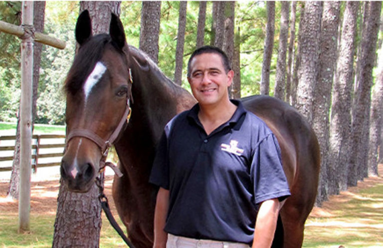 2020 My Vet Rocks grand prize winner Alfredo Sanchez-Londoño