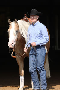 Video: Lyle Lovett at the Kentucky Reining Cup promo image