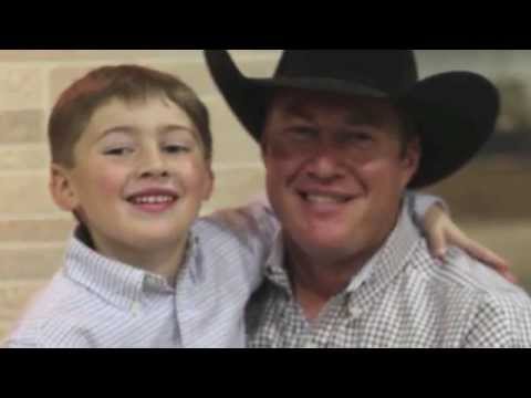 2014 #FarnamSuperhorse Twisters Enola Rey promo image