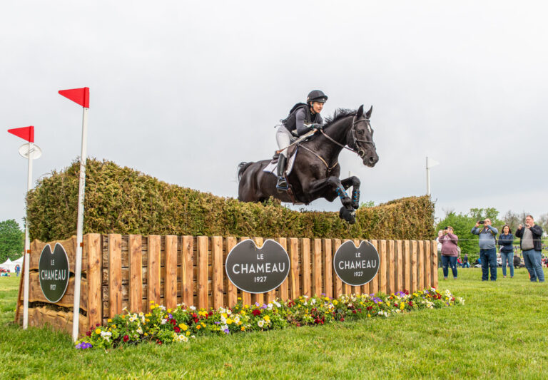 Sydney ElliottQC DIAMANTAIRE      Carol StephensUSA