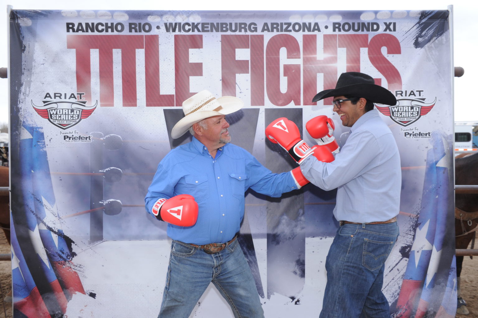 Regensberg and Muniz Take Home 36,620 with Ariat WSTR Title Fights XI