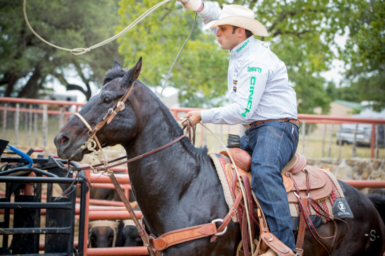 Anthony Lucia team roping