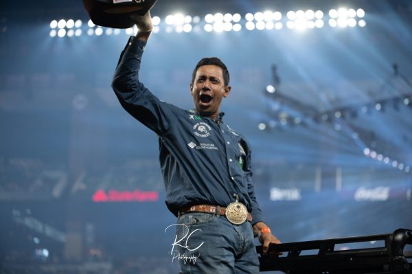 Junior Nogueira celebration American Rodeo