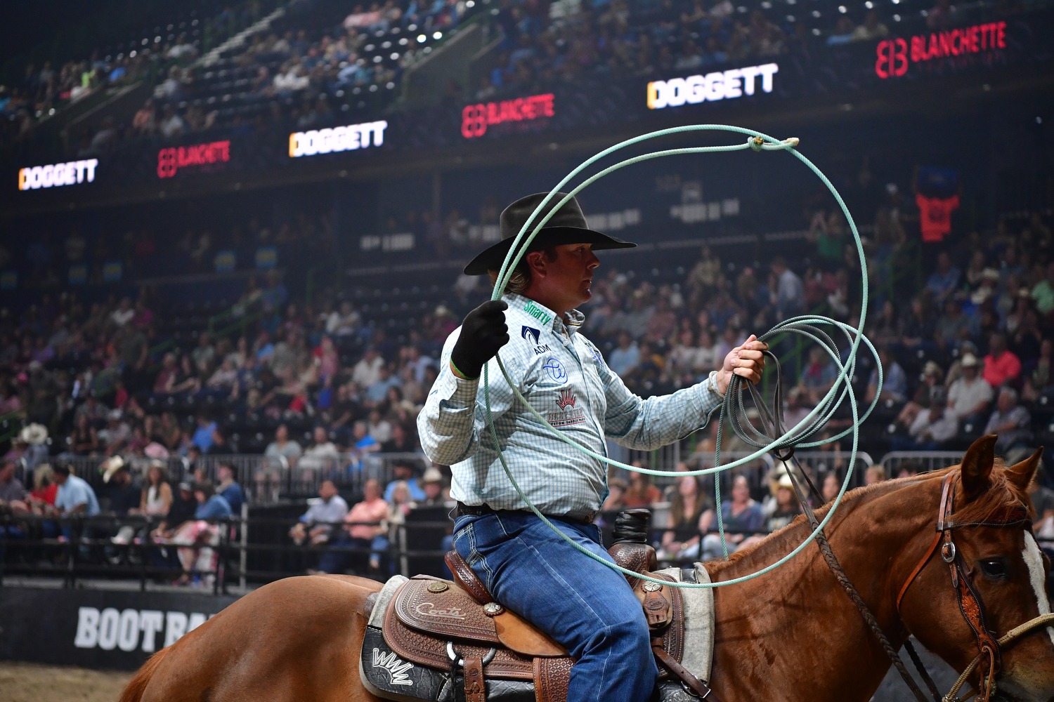 Jade Corkill preparing to rope May 12, 2023, at WCRA Rodeo Corpus Christi.