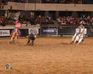 Cody Reed turning a steer for Jace McDaniel at the 2023 Great Lakes Circuit Finals.