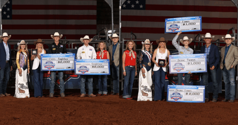 Ringelsteins and Bronc Evans WCJR 2025 team roping champions
