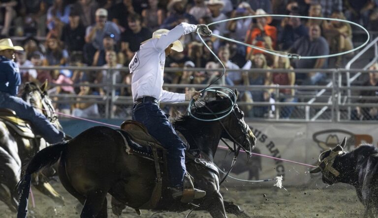 Clay Smith and Nicky Northcott split the Kennewick, Washington, win with Kaleb Driggers and Junior Nogueira. | Roseanna Sales photo