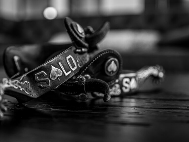 08-solo-detail-bw