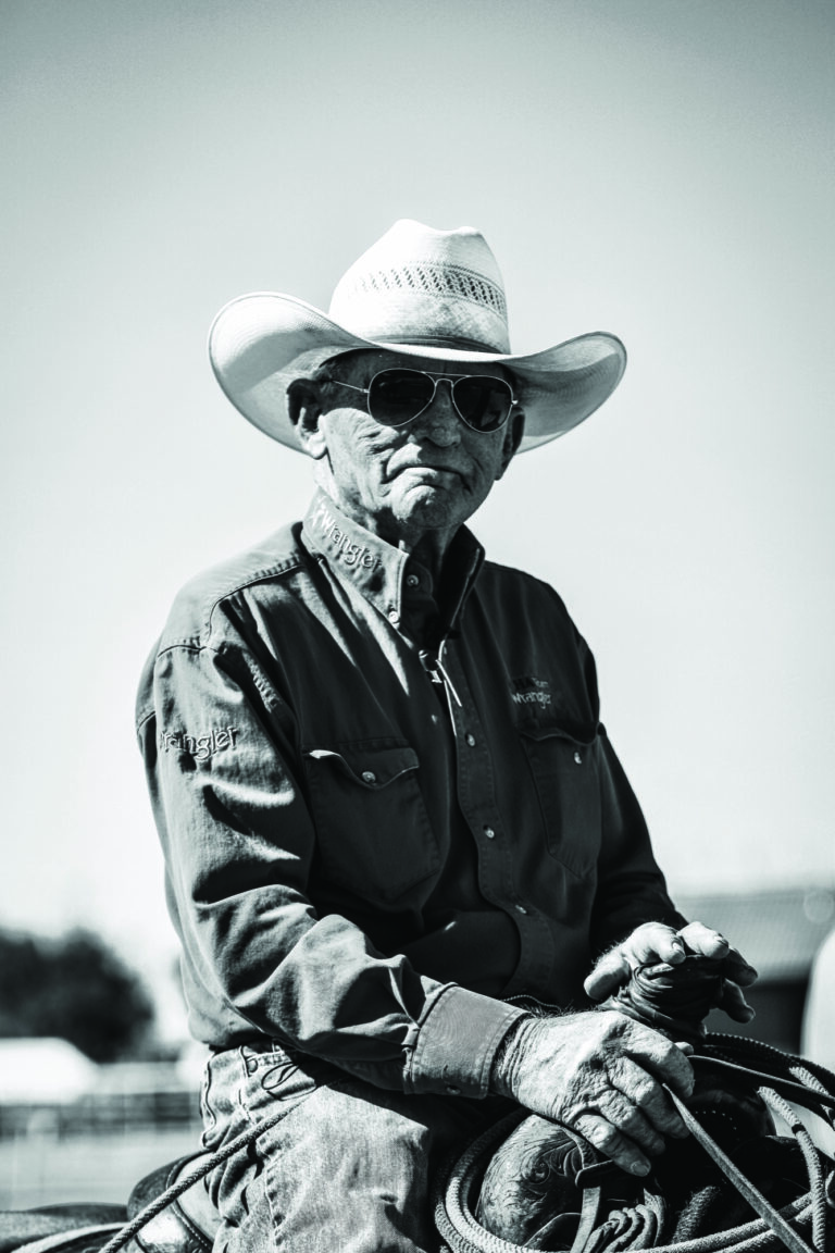 Dick Yates heading a steer during a 2022 Roping.com shoot