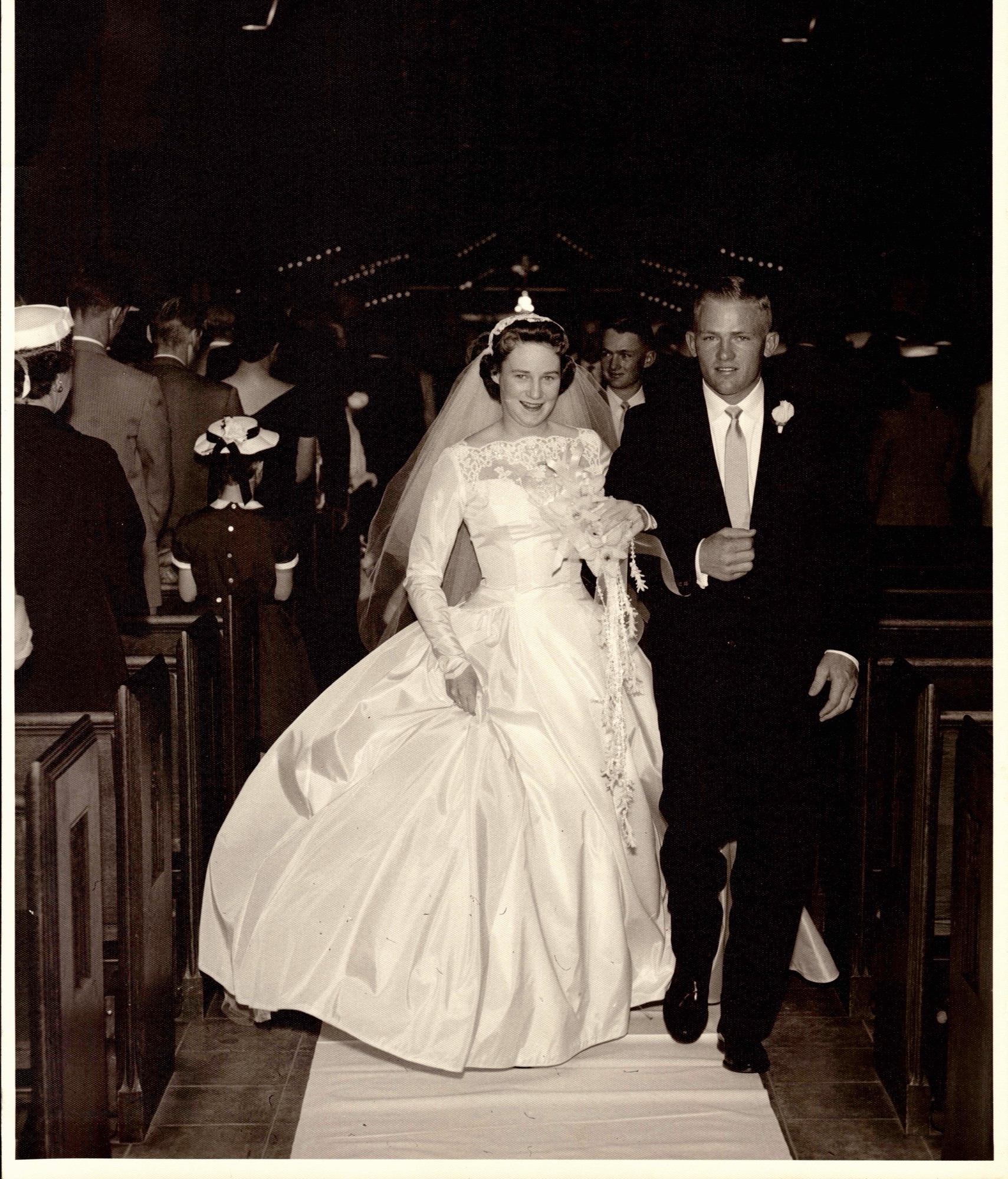 Dick and Jan Yates on their wedding day