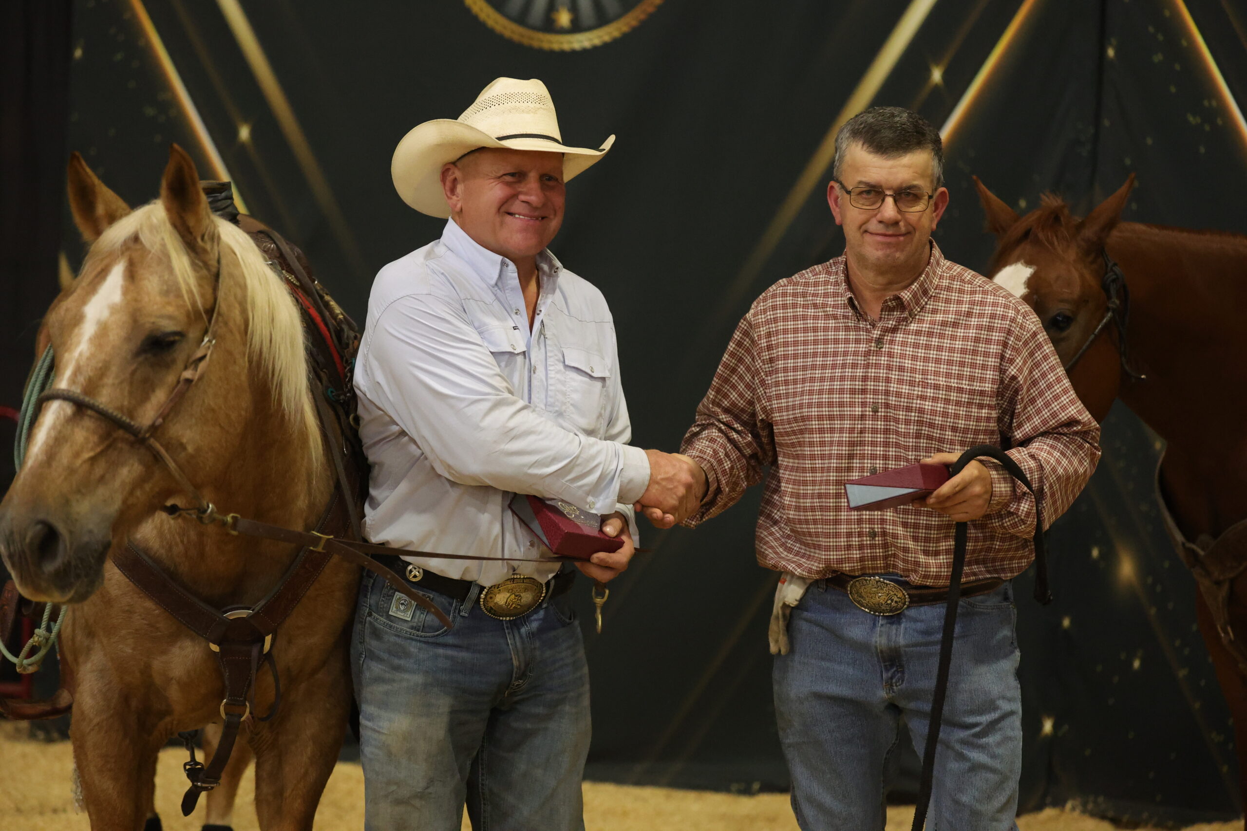 Mike Bush and Justin Harrell Win Riata Championships Rope Horse Rewards #9.5