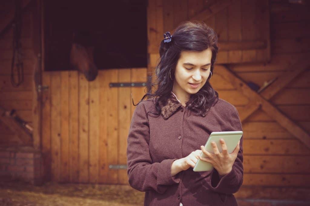 Poll Recap: Using Social Media for Horse Information