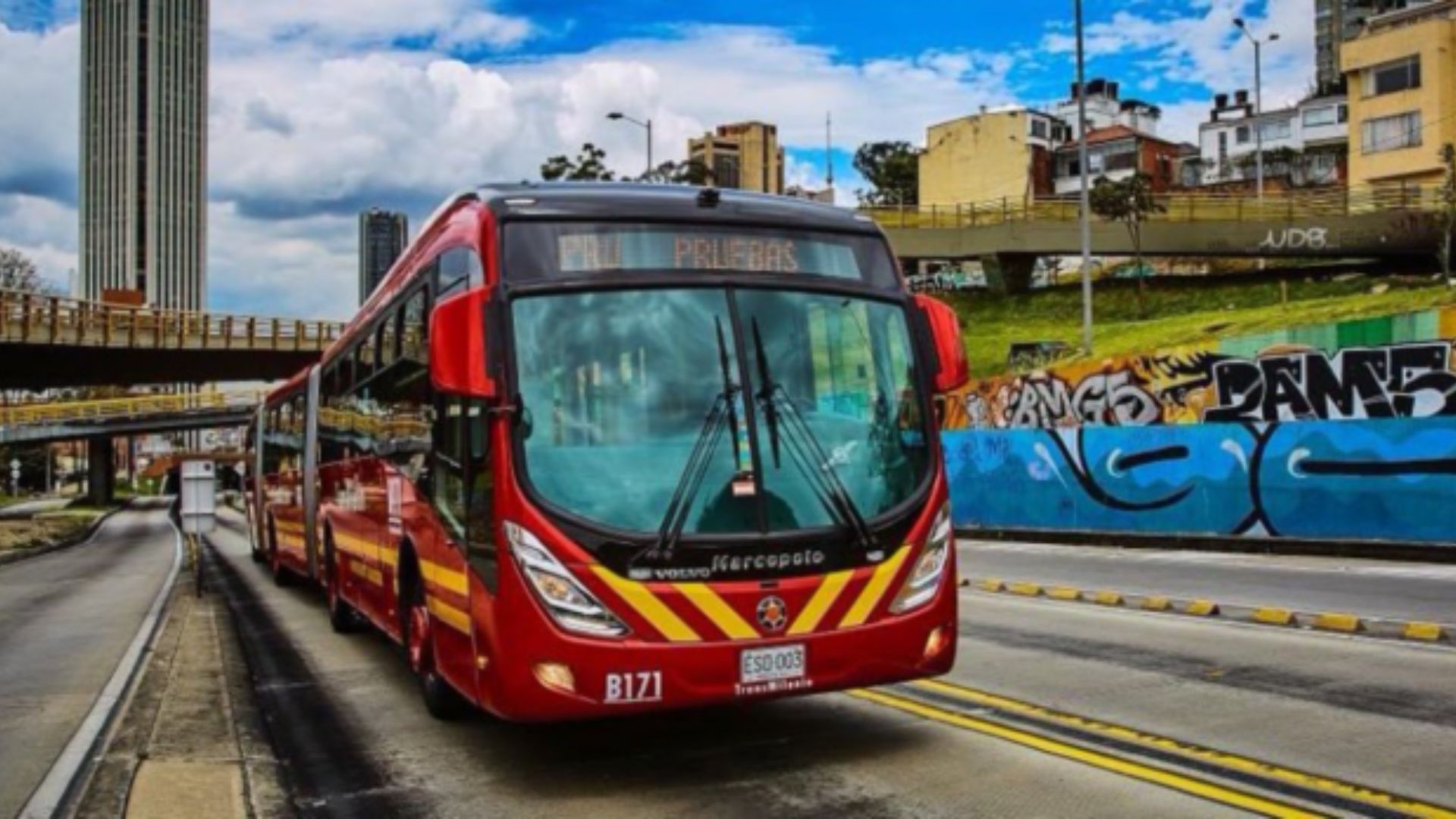 Pasaje de TransMilenio empezaría a valer $3.100 pesos en los próximos días