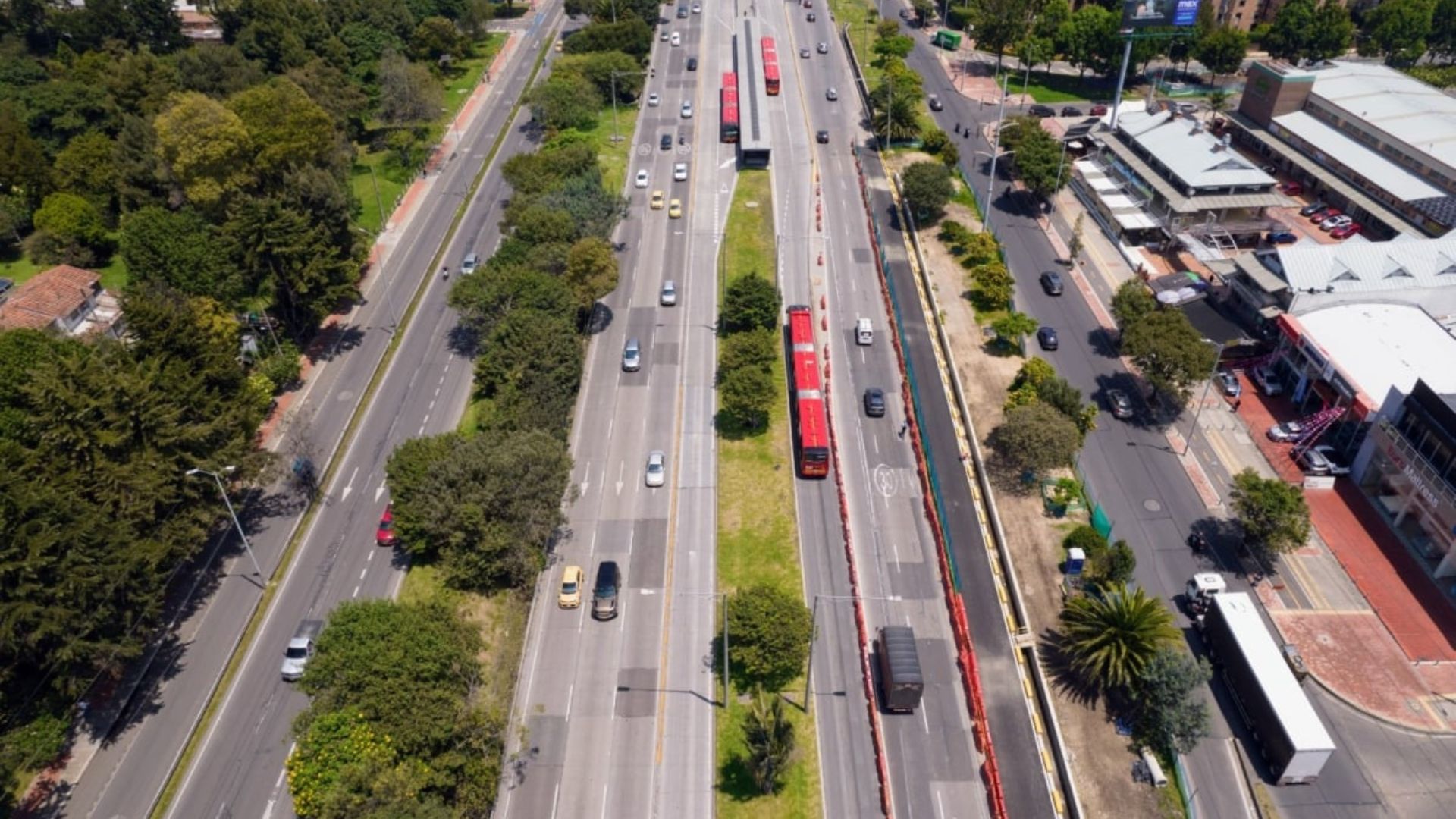 Ya hay luz verde con presupuesto para ampliación de la Autopista Norte: ¿qué falta para iniciar obras?