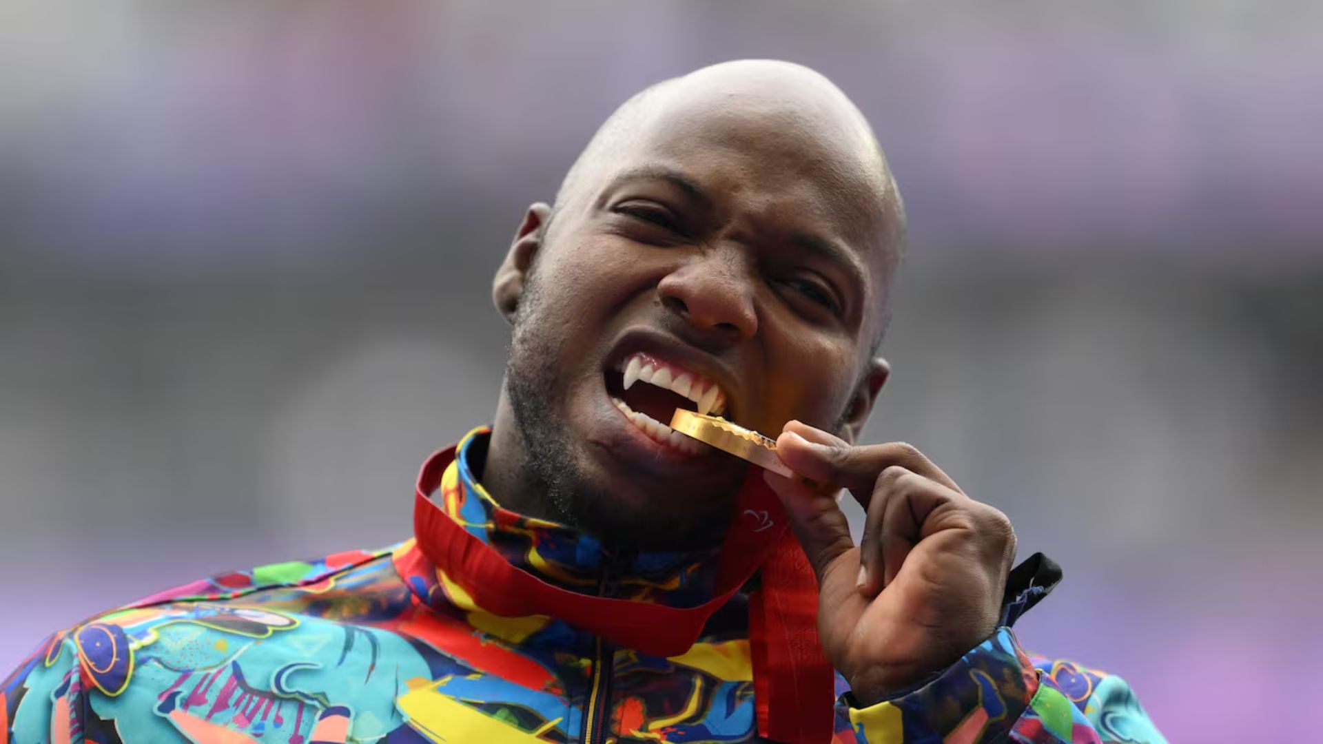 Conquistó París nuevamente: Mauricio Valencia logró medalla de oro para Colombia en lanzamiento de bala