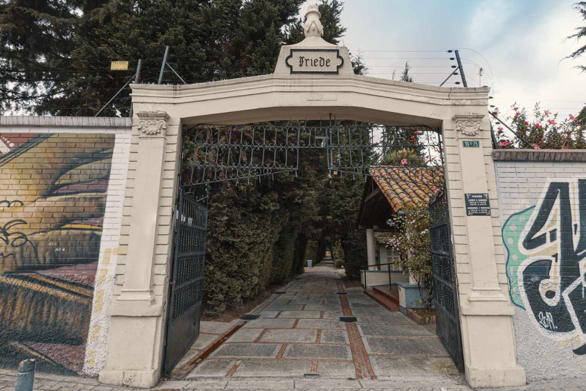 El Cementerio Alemán de Bogotá: un museo al aire libre donde la memoria sigue viva
