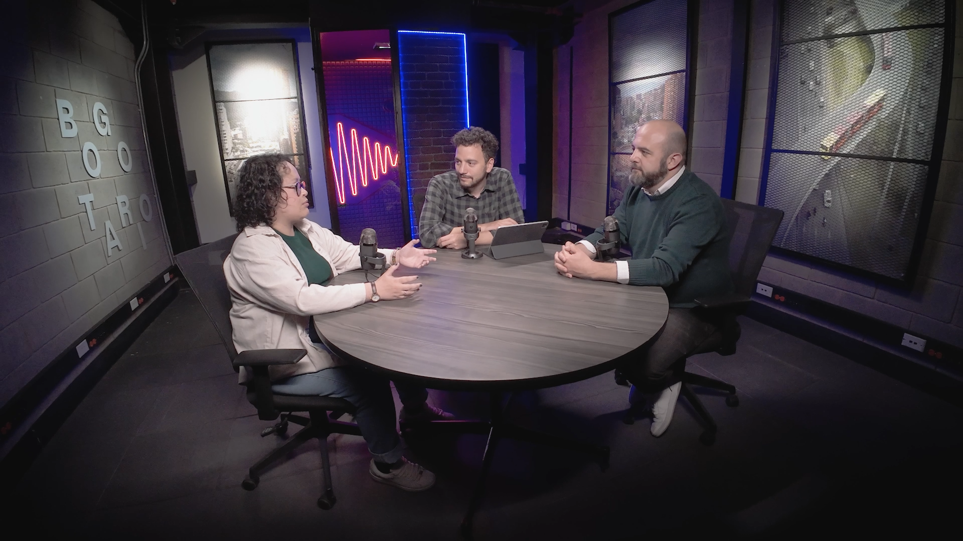 ¿Cuáles son los rasgos de la bogotaneidad en la vida cotidiana?