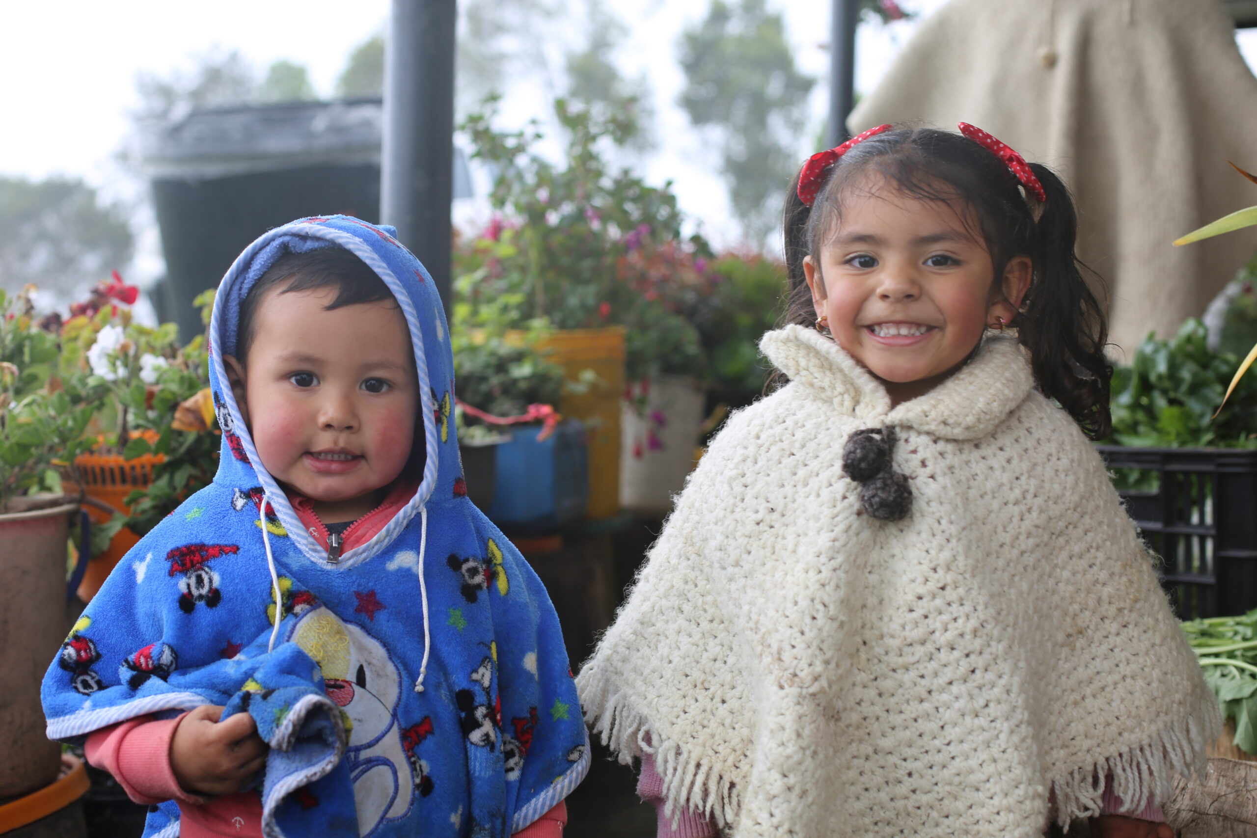 Estamos aquí - María Paula y su primo