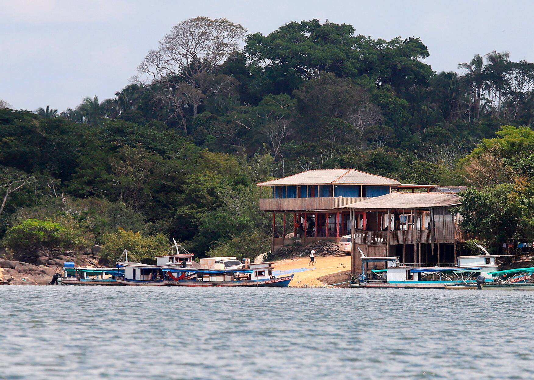 Nem invasores nem Indígenas: o drama de uma comunidade amazônica chamada  Maribel - SUMAÚMA, image size:1752x1248