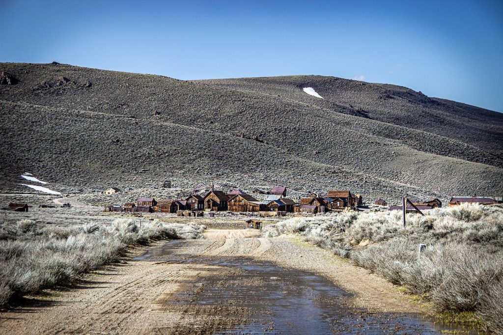 bodie town, ghost town, america, silver mining, usa, california, travel, abandoned, house, mine, old, woodhouse, rots, lonely, architecture, building, decay, historical, re