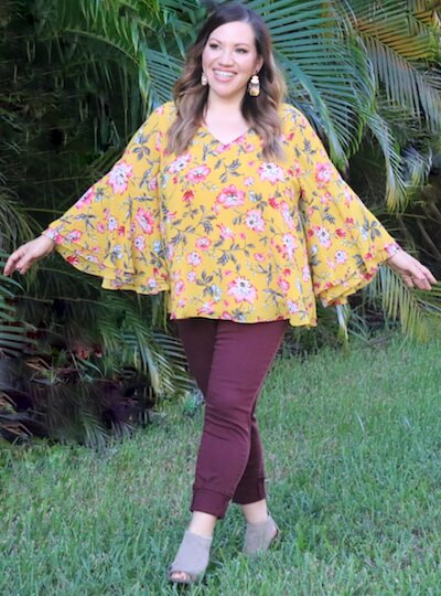 Blogger Angela Cruz in warm colors.