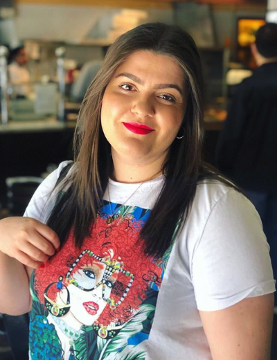plus size mannequins sydney red lipstick graphic tee
