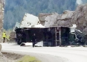 Hwy 3 semi crash