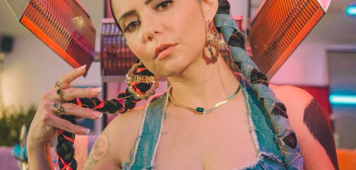 Hispana llega con su rap a Querétaro y Morelia en septiembre