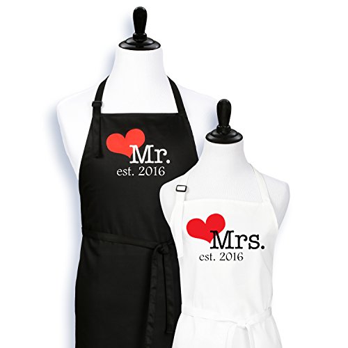 Mr. And Mrs. Aprons with Heart Wedding Est. 2016 – Wedding and Holiday Gift Idea