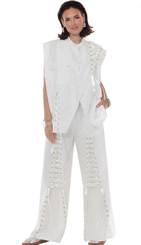 Love the Queen 17666-WHT Outfit