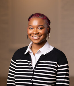 Profile photo of Lauren Rounds