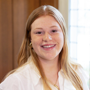 Profile photo of Alexa Carnes