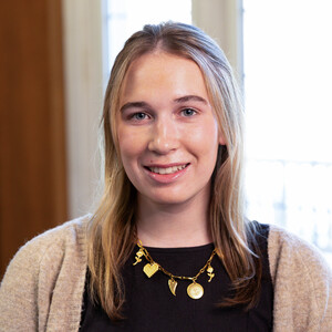 Profile photo of Lizzie Gentile