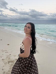 Profile photo of Summer Thomasson