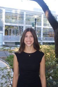 Profile photo of Clara Pinzan Faria