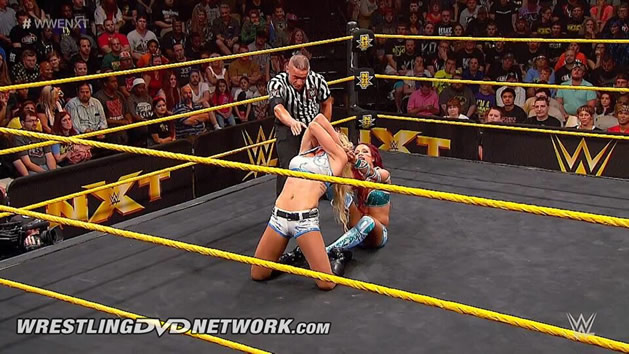 Sasha Banks vs. Charlotte : WWE NXT Greatest Matches Vol. 1 DVD Review