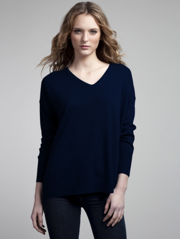 Essential Cashmere V Sweater