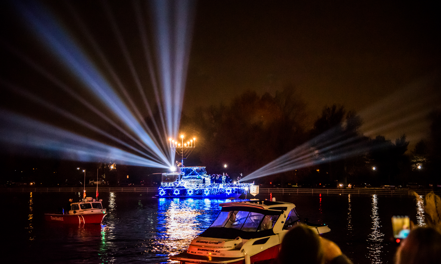 The District's Holiday Boat Parade | DC Events at The Wharf