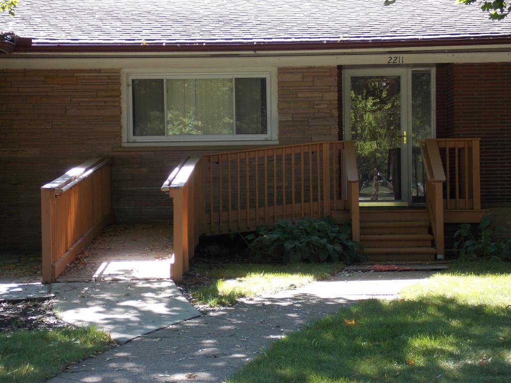 Parkside Estates Assisted Living in Trenton, MI