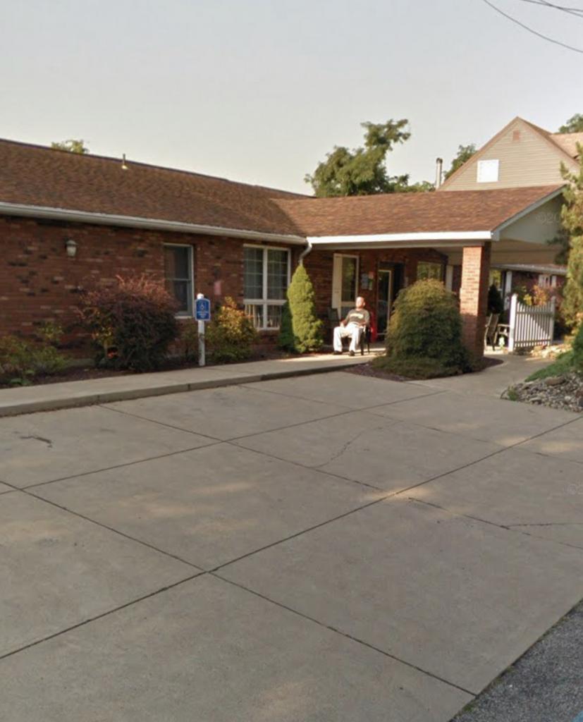 Quiet Ridge Manor Group Assisted Living in Mckeesport, PA