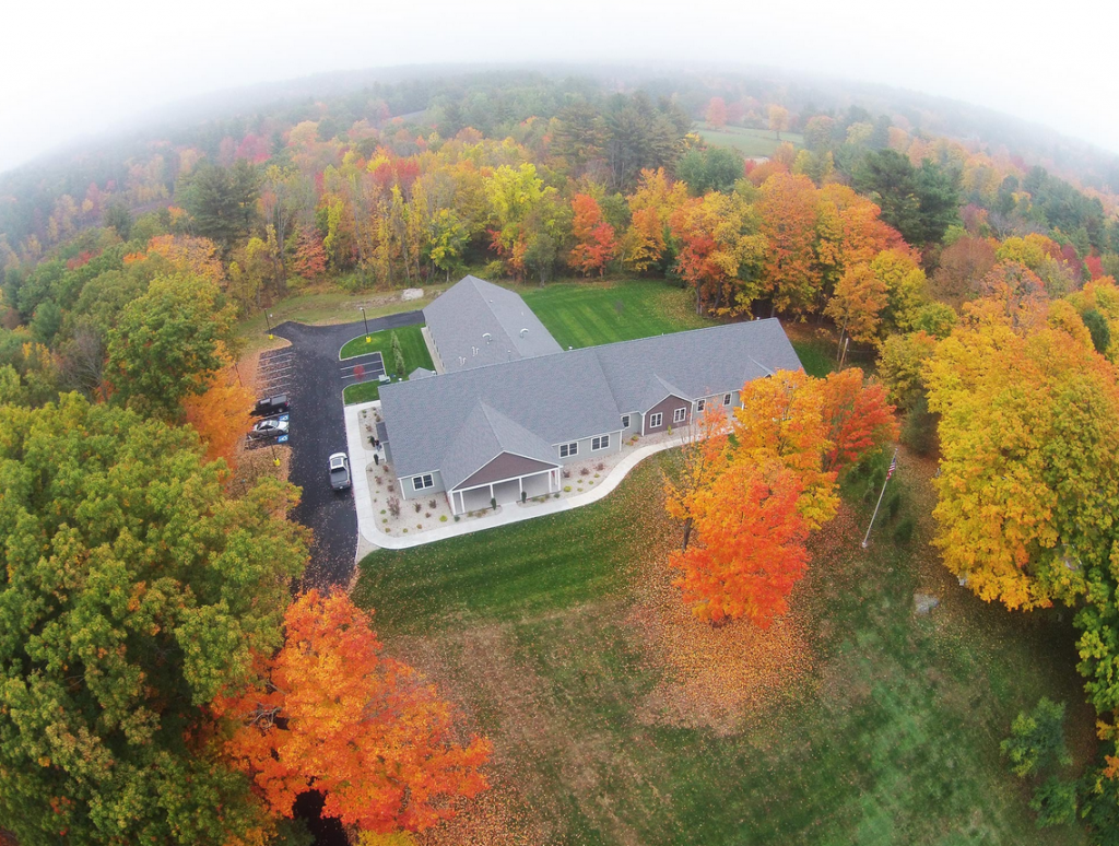 Beaver Lake Lodge Assisted Living in Derry, NH