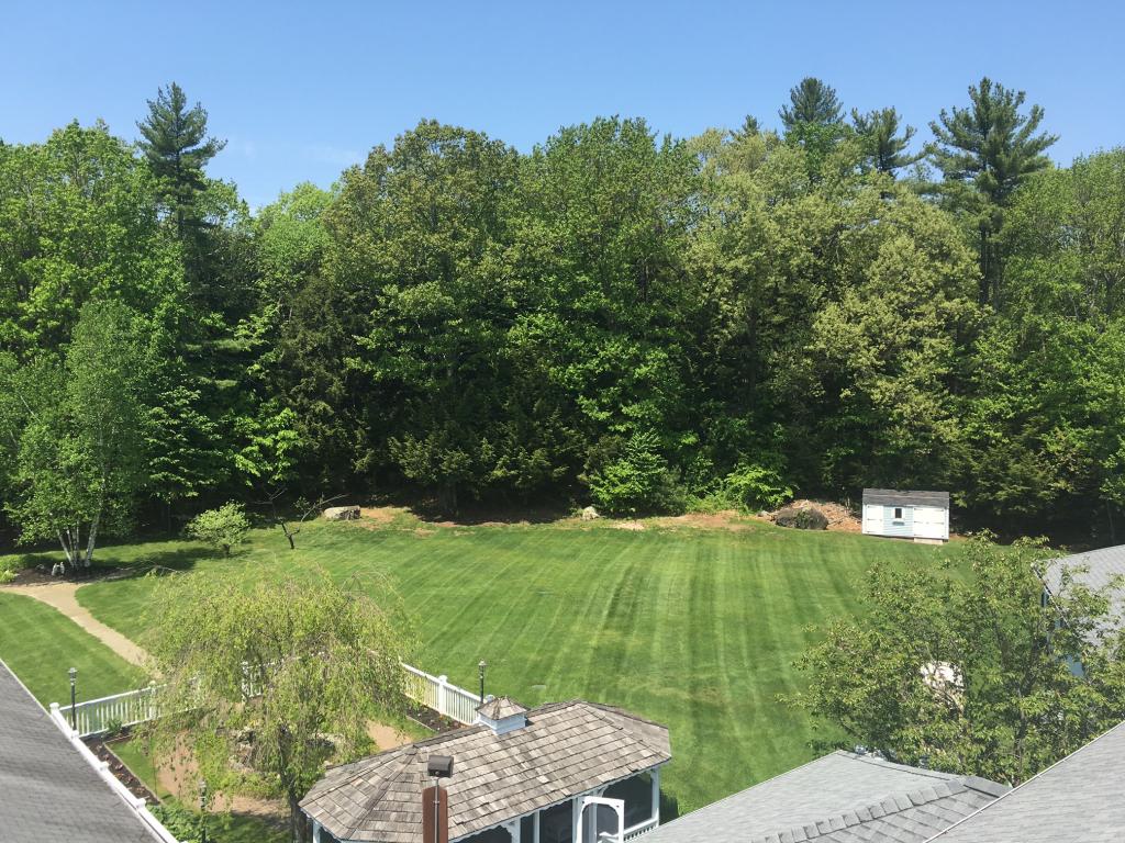 Fox Den Retirement Community Assisted Living in Sandown, NH