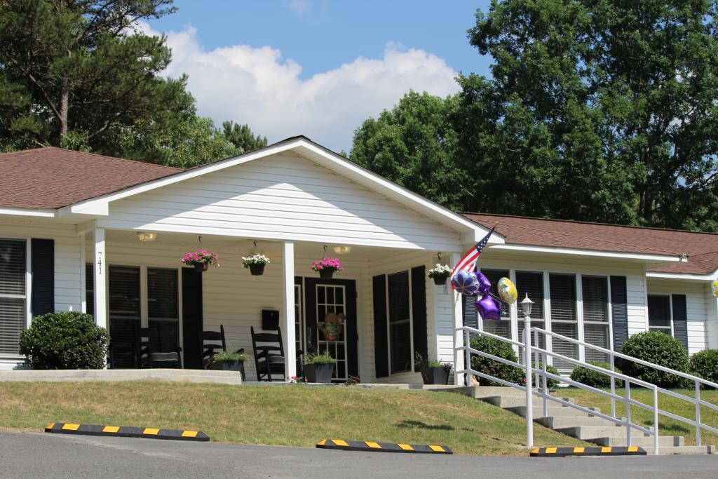 Serenity Place Assisted Living & Memory Care in Fort Payne, AL