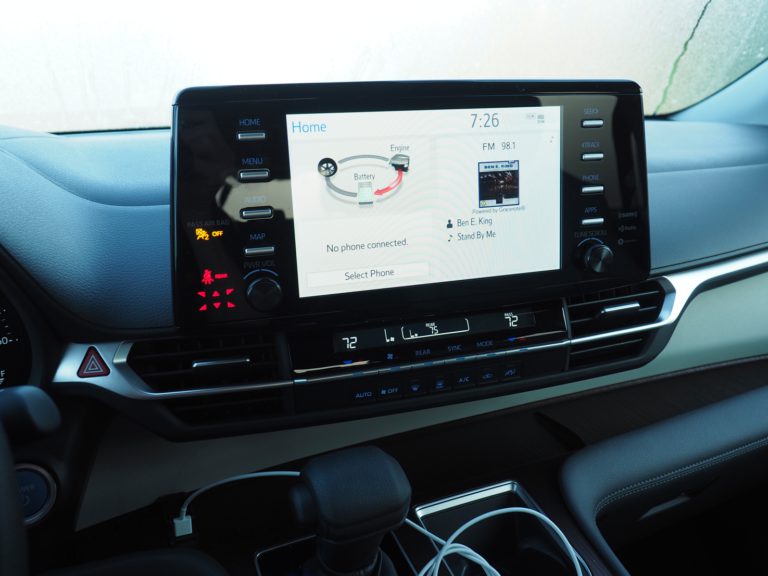 DRIVEN 2021 Toyota Sienna Review Autowise