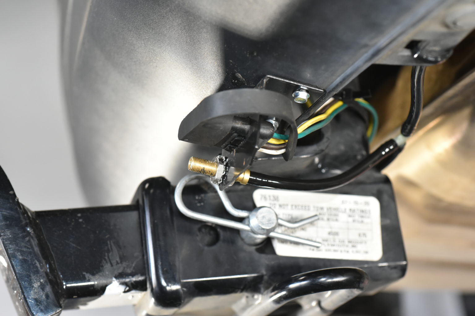 How To Install Air Bags For Better Towing With Your CUV Autowise