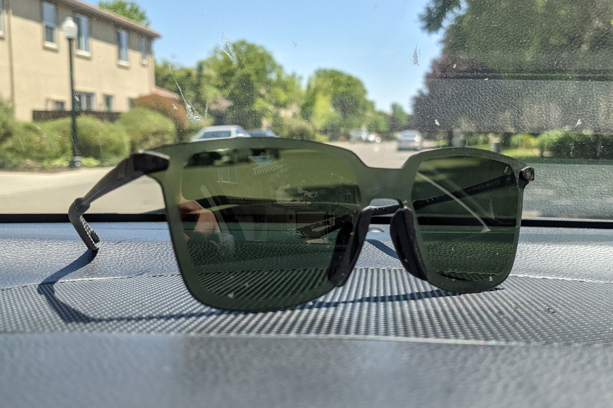 Best Driving Sunglasses of 2021 [Buying Guide] Autowise