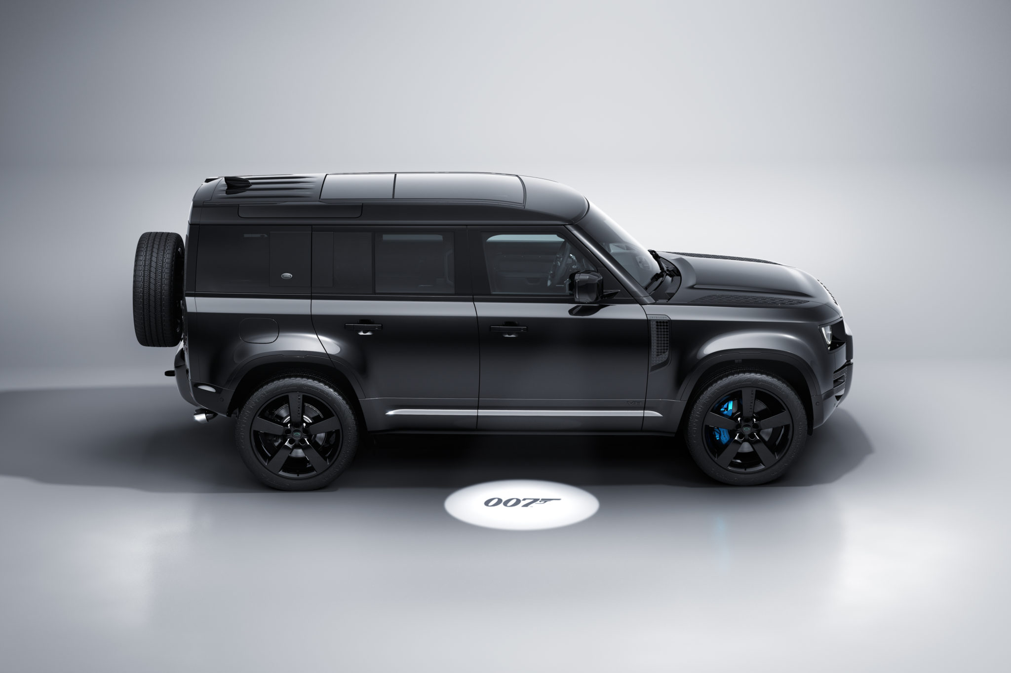 Land rover 007