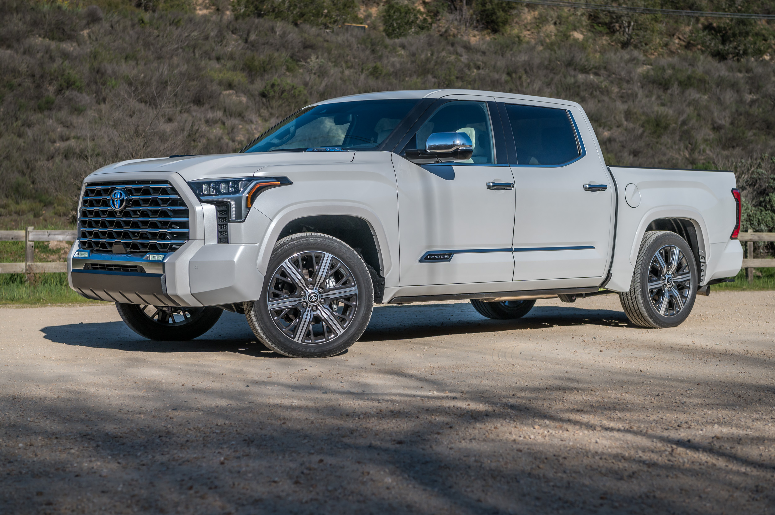 2022 Toyota Tundra Capstone hybrid review